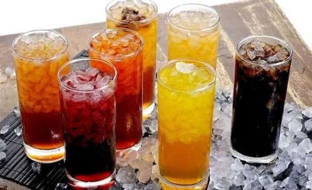 Les boissons gazeuses et alcoolisées en baisse
