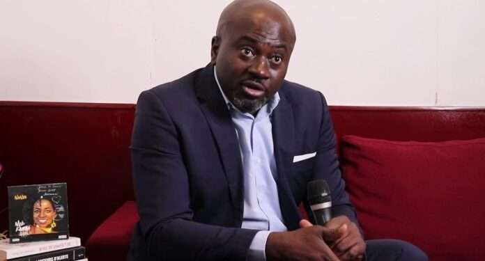 Le Journaliste Chamberland Moukouama conseille qu'il n'y ait pas d'élection présidentielle puisque Ya Ali Bongo est l'unique solution et l'unique avenir du Gabon