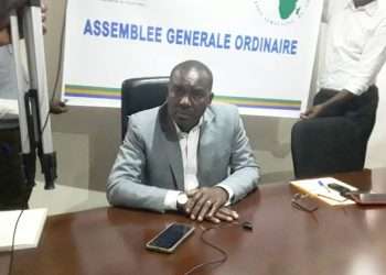 Raymond Bernard Biyigou, le président de la Fegavolley parlant de l'assemblée générale ordinaire