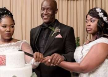 Une maîtresse s'habille en robe de mariée le jour du mariage de son amant