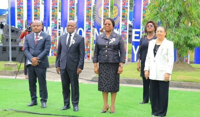 Les officiels
