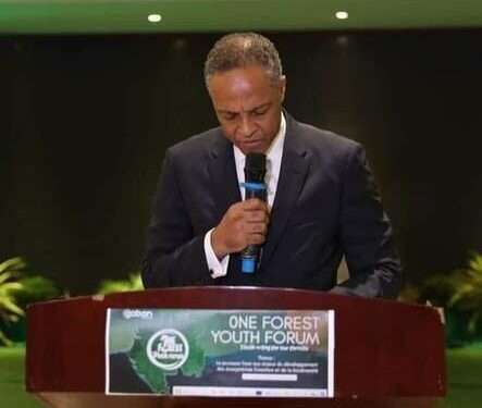 Le ministre des Sports et de la Jeunesse, Franck Nguema lors du One Forest Youth Forum à Libreville