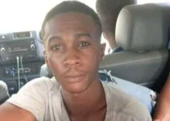 Un des 4 jeunes bandits de Nzeng Ayong entre les mains de la police