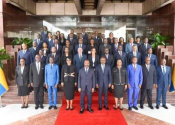 Petit-Lambert Ovono analyse le remaniement du gouvernement au Gabon