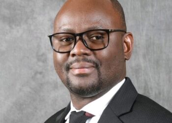 Le ministre Elvis Ossindji viré du gouvernement