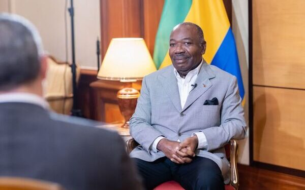 Ali Bongo collaborateurs échec