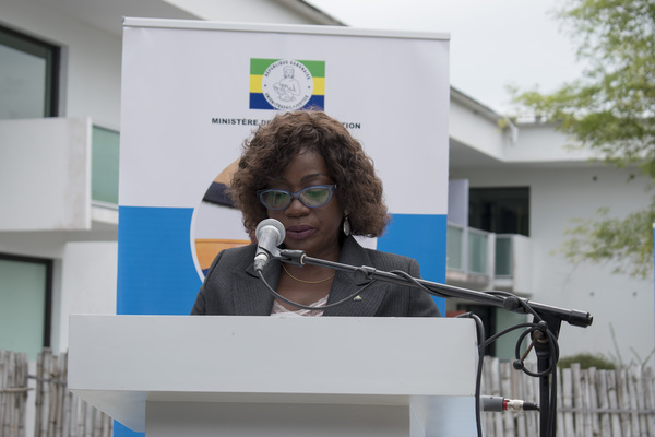 La Directrice générale de la Communication, Hermine Otounga Souna lors de son allocution 