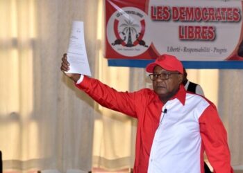 Akure-Davain maladresse emploi