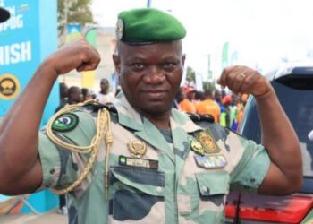 Oligui Nguema prêter serment