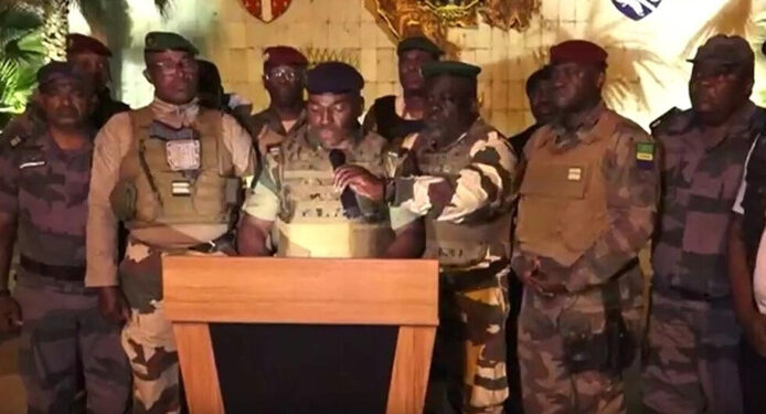 Ali Bongo Ondimba renversé armée triché