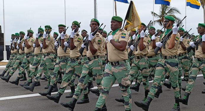 militaires arbitres impartiaux élection
