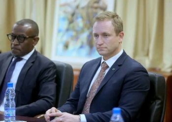 Ministre travail ivindo iron