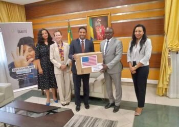 Les Etats-Unis appuient le Gabon pour 2 milliards d’antirétroviraux