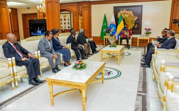 Oligui Nguema les dignitaires