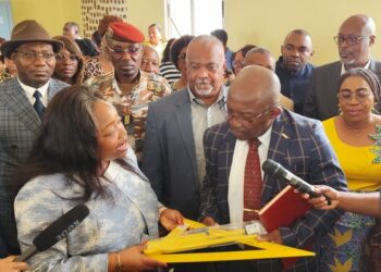Établissements Oligui Nguema