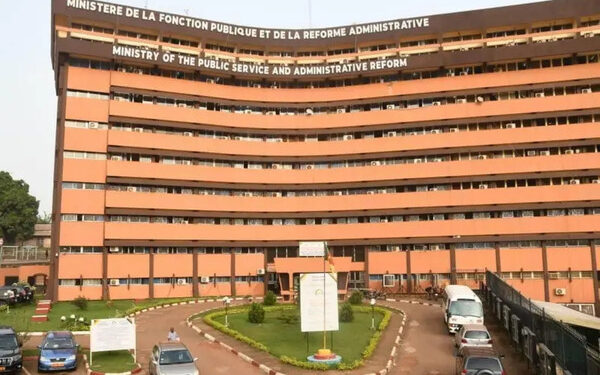 Cameroun fonctionnaires