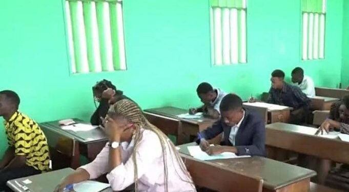 Concours des instituteurs au Gabon
