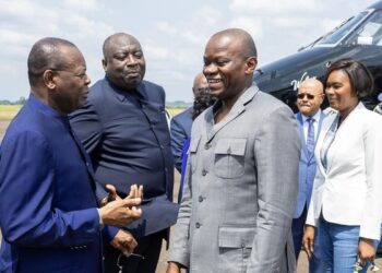 Brice Clotaire Oligui Nguema à Franceville