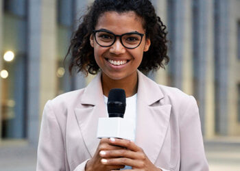 Journaliste en reportage