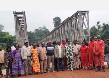 Maurel & Prom construit un pont pour les villages de la Ngounié