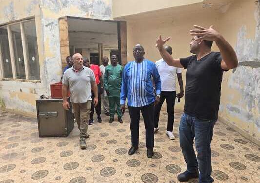 Le ministre Marcel Abeke à Leconi