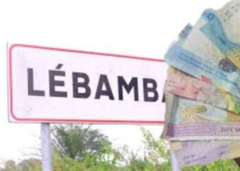 Bourses scolaires distribuées aux élèves gabonais