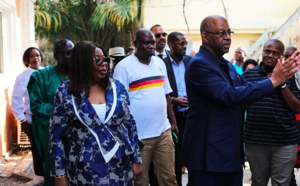 Jeanne Mbagou et Oligui Nguema