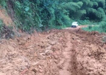 Habitants du département La route de la Boumi Loutsi