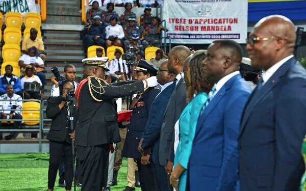Alexandre Ngoua élevé Grand Commandeur
