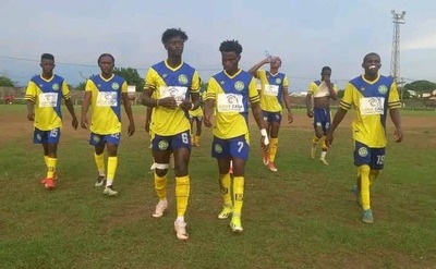 les joueurs de l’As Dikaki jetés à la rue