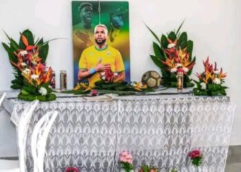 Aaron Boupendza : Le dernier retour d’une Panthère sur ses terres