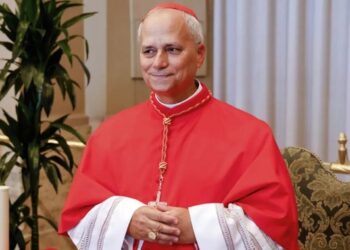 Le cardinal Robert Francis Prevost, le nouveau pape baptisé Léon XIV