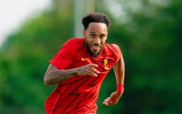 Pierre-Emerick Aubameyang remporte le Ndambo d'Or 2025