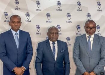 Léon Meviane et Steeve Legnongo sommés de rétablir l’eau et l’électricité
