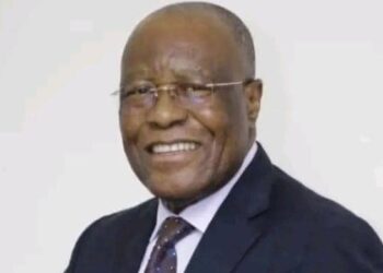 Albert Ondo Ossa : Une critique acerbe de la gouvernance gabonaise