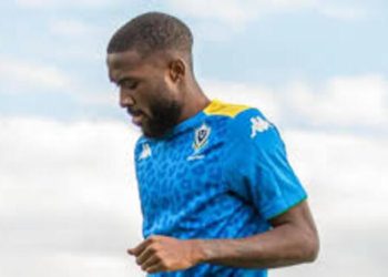 Shavy Warren Babicka : Un nouveau défi pour l’attaquant gabonais