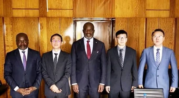 Manganèse : Le Gabon transforme, la Chine investit