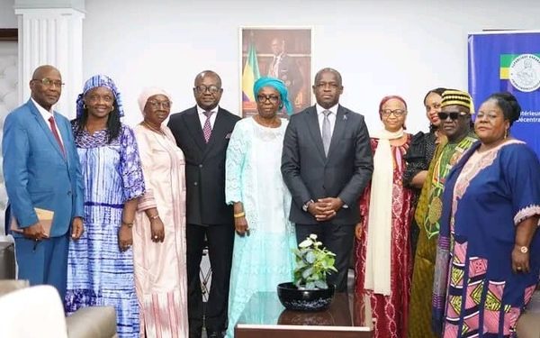 La Guinée-Conakry s’inspire du modèle gabonais