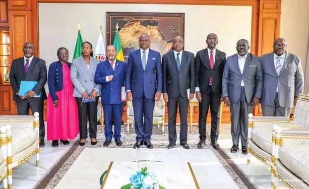 Oligui Nguema reçoit le nouveau Bureau du CESEC