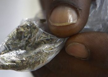 drogues aux abords des écoles du Gabon