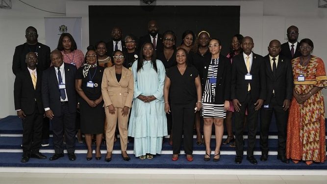 Endométriose au Gabon : l&rsquo;ANINF et Endofi Gabon brisent le silence sur la maladie invisible qui ronge une femme sur dix