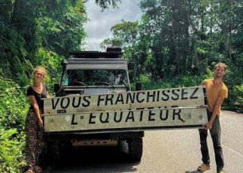 ’équateur redimensionnée sur la nationale 1