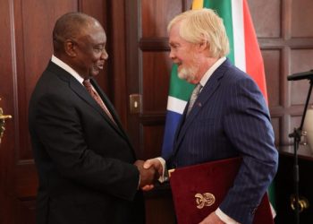 Afrique du Sud : Ramaphosa accrédite 20 ambassadeurs dont  l&rsquo;Américain  Brent Bozell déjà sous pression