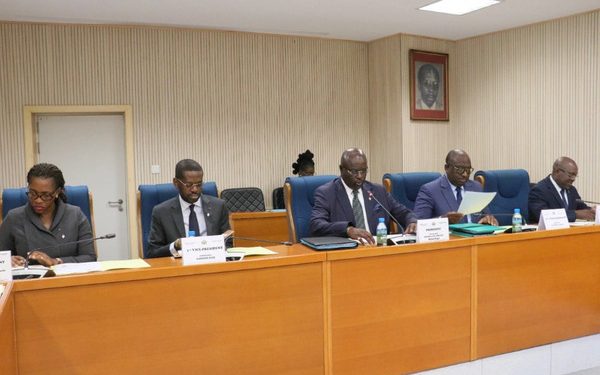 loi bancaire Gabon