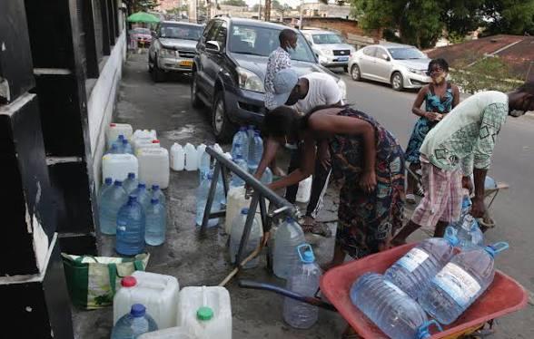Pénurie d'eau au Gabon