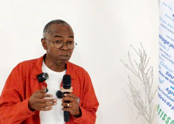 Ntoutoume Ayi assume son refus de voter quatre textes majeurs à l&rsquo;Assemblée nationale