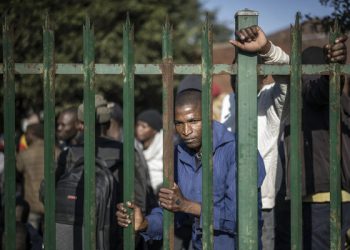 15 000 Malawiens