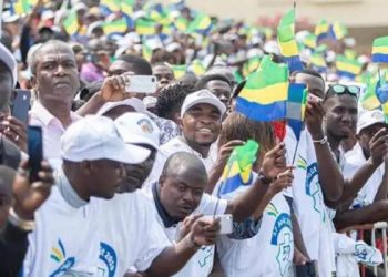 Gabon 3 518 621 habitants